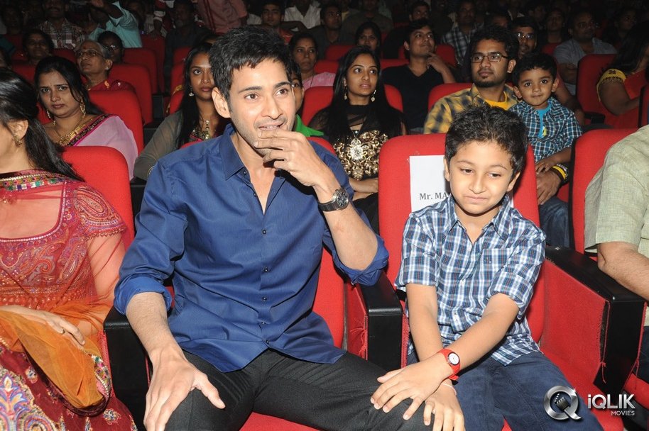 1-Nenokkadine-Movie-Audio-Release